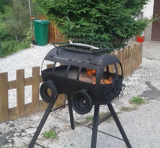 Apartma M&r شقة *